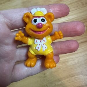 Vintage 1986 Muppet Babies Fozzie Bear Figure Chef Hat